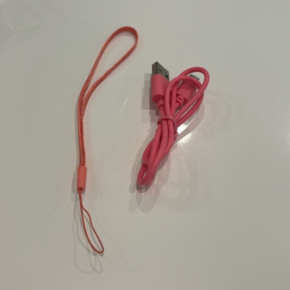 Sonix Bluetooth Speaker, USB charging cable, instruction manual, & wrist strap - Picture 7 of 7